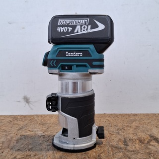 Ca. 10x Accu freesmachine, brushless, Blauw